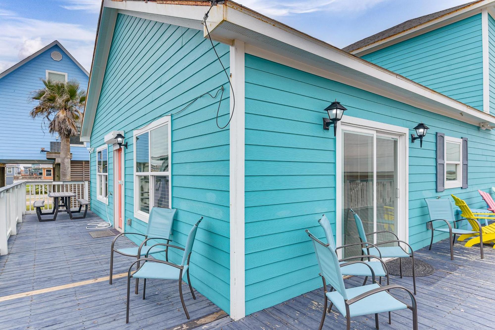 Large Group Gulf Retreat, Steps To Surfside Beach! Exterior photo