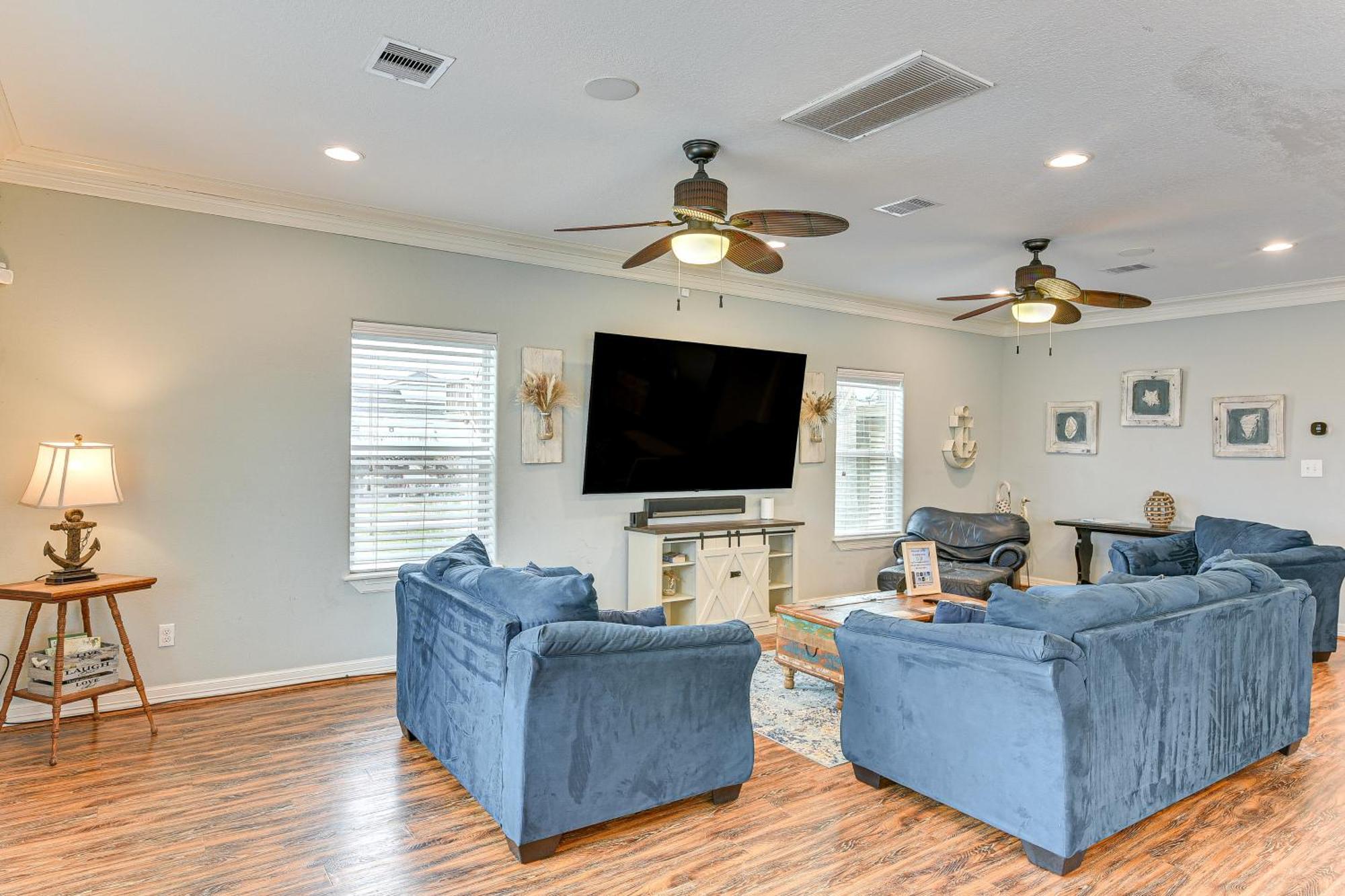 Large Group Gulf Retreat, Steps To Surfside Beach! Exterior photo